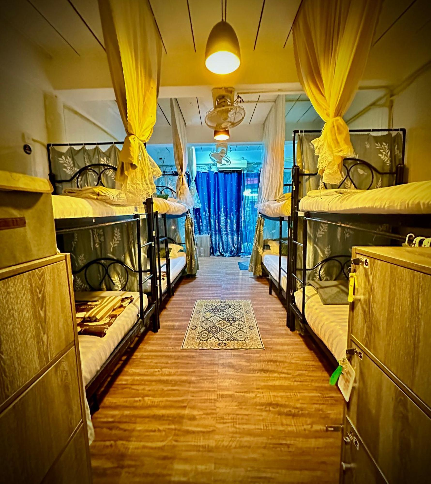 Me Hostel & Homestay At Haadrin Haad Rin Dış mekan fotoğraf