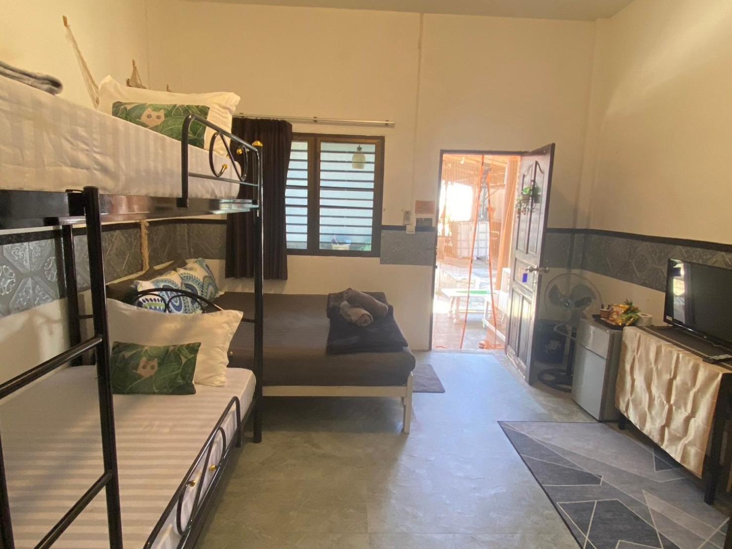 Me Hostel & Homestay At Haadrin Haad Rin Dış mekan fotoğraf